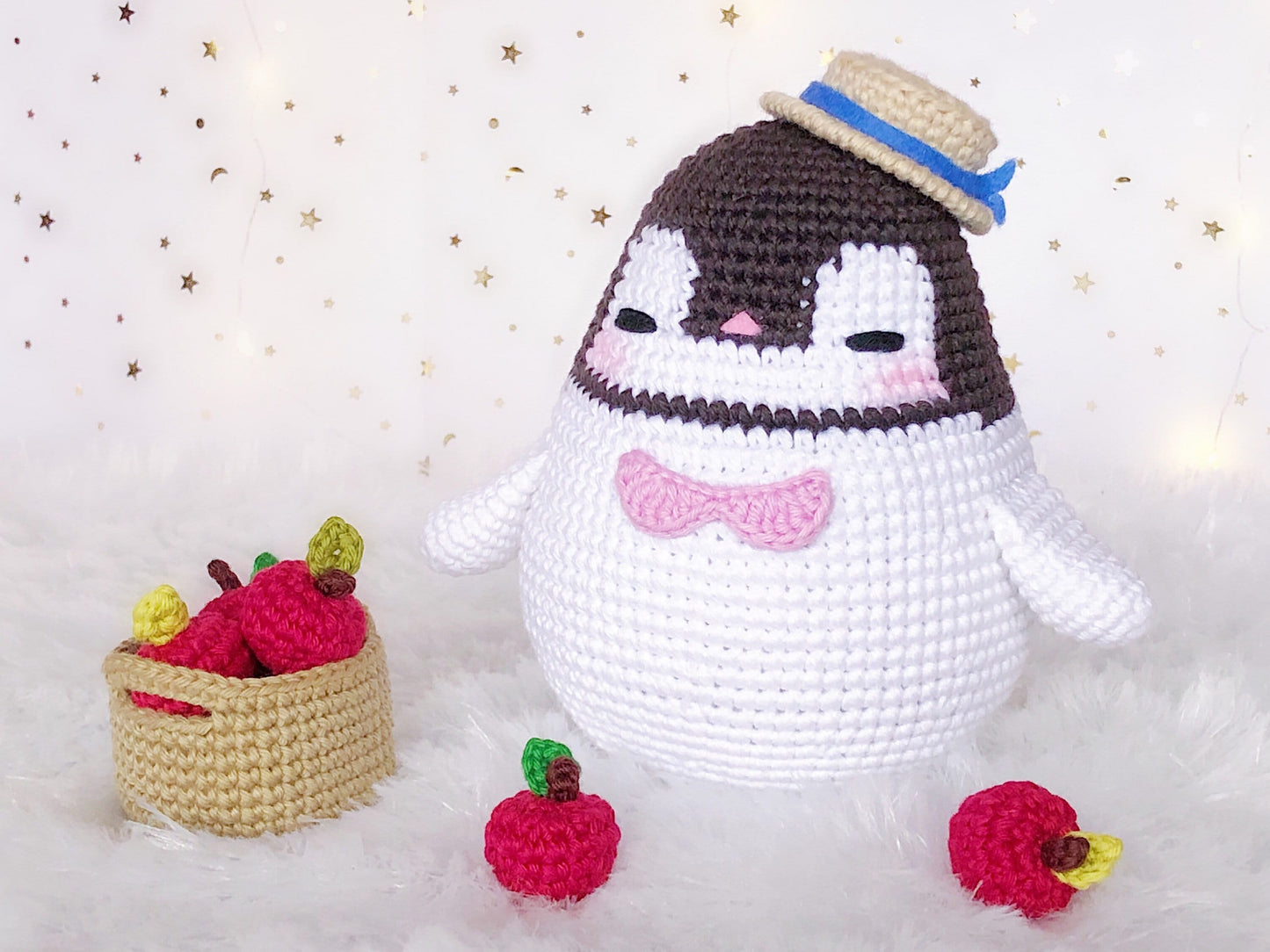 Patrón de pingüino PePerico | con Cesta y Manzanas incluidas | Inglés PDF Patrón de Ganchillo Pingüino | Muñeca Pingüino