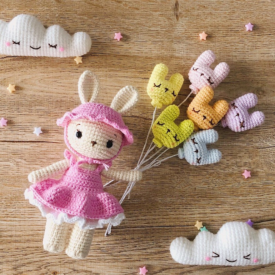 Alice, the baby girl bunny crochet pattern