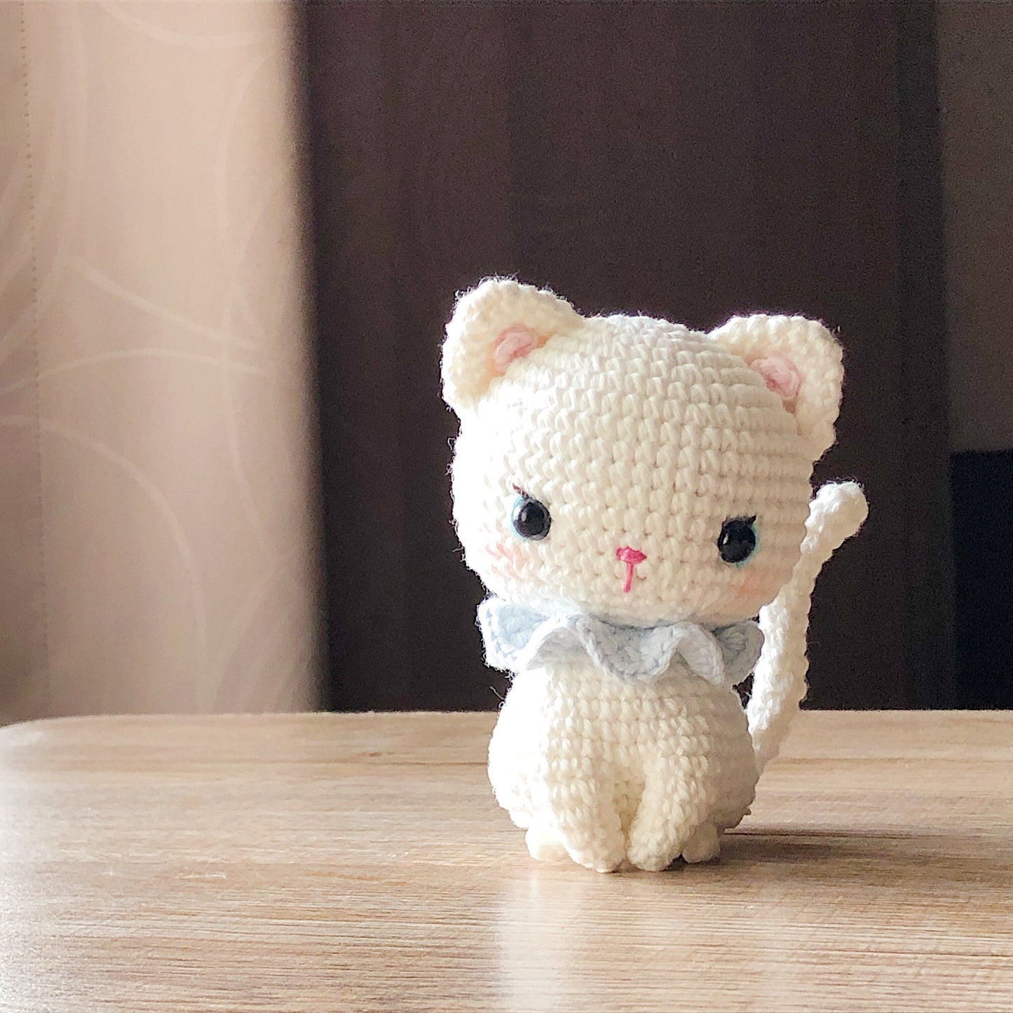 Kitty, the little white kitten pattern